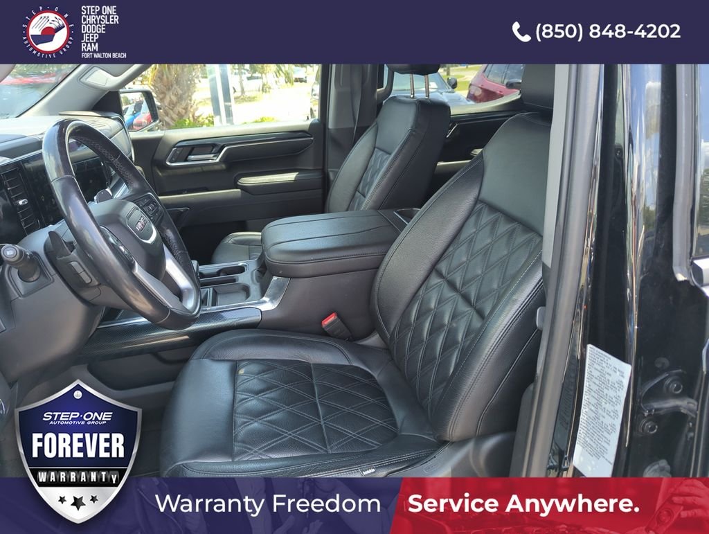Used 2023 Black GMC Elevation image 11