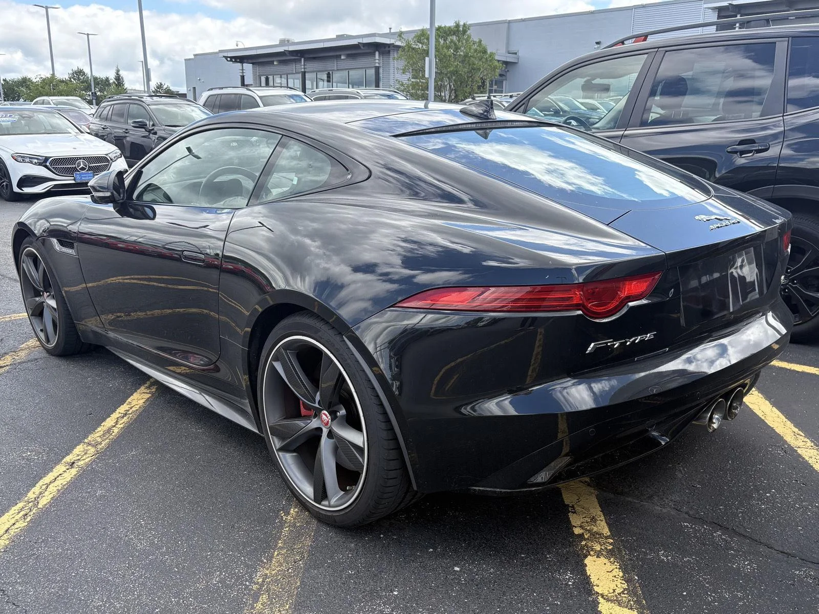 Used 2017 Ultimate Black Metallic Jaguar S image 4