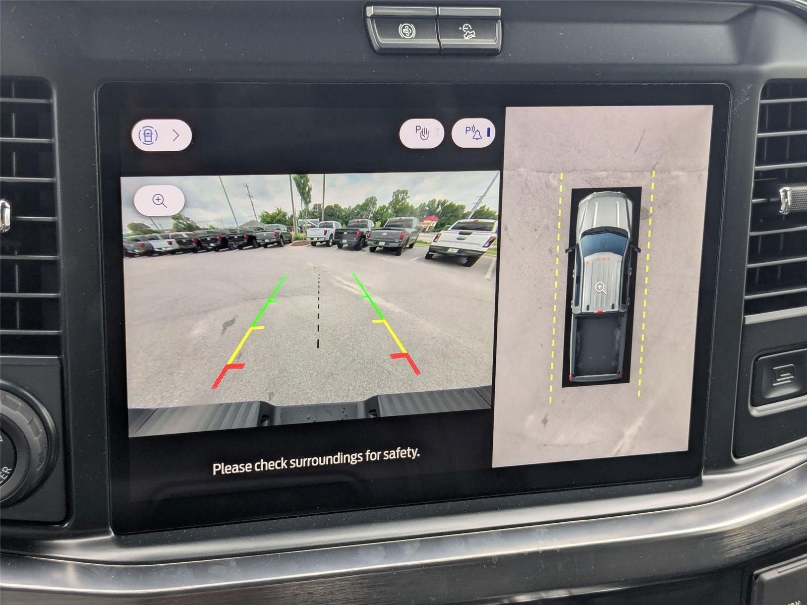 2025 Ford F-350 Super Duty Lariat - Photo 24