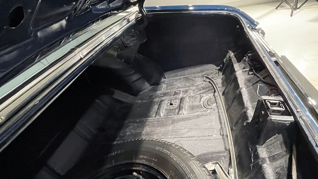Used 1968  Oldsmobile Supreme image 32
