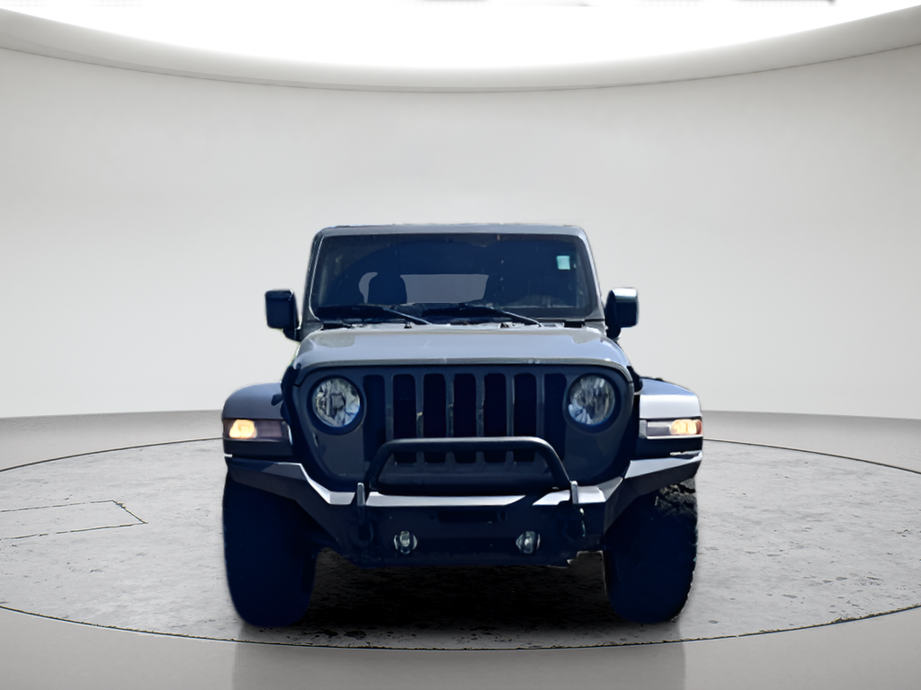 Used 2020 Gray Clearcoat Jeep Sport image 2