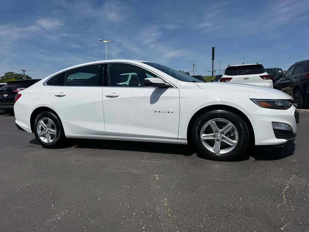 1G1ZD5ST6PF202065