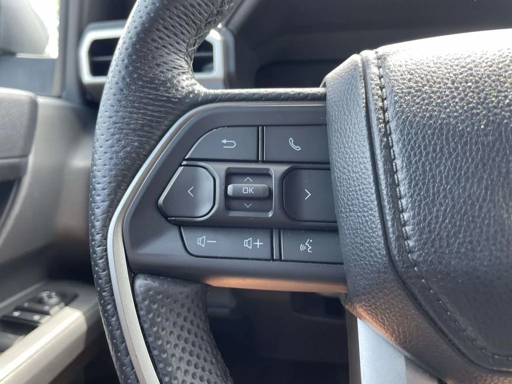 2024 Toyota Tacoma SR5 - Photo 13