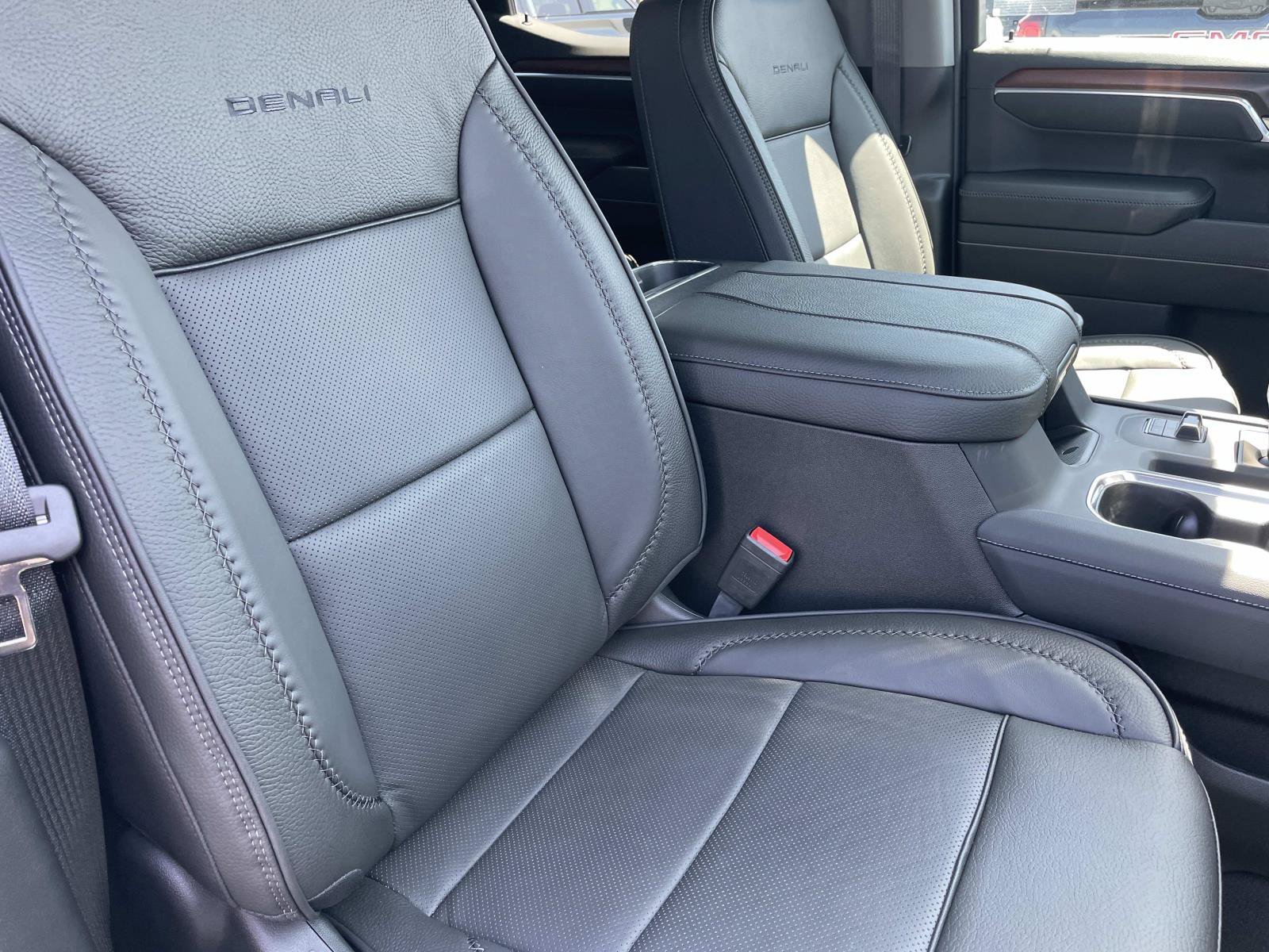 New 2026 Glacier White Tricoat GMC Denali image 27