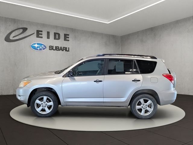 Used 2008 Classic Silver Metallic Toyota Base image 8