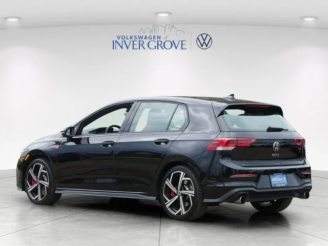 Used 2024 Deep Black Pearl Volkswagen 2.0T SE image 5