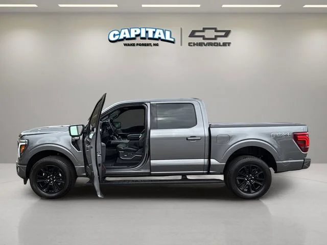 Used 2025 Gray Ford Platinum image 13