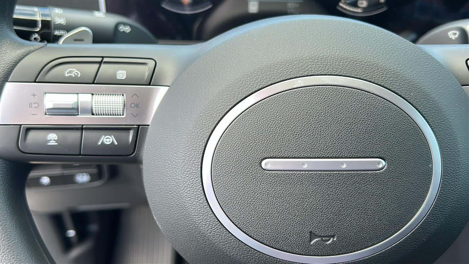 New 2026 Creamy White Pearl Hyundai SEL AWD image 19