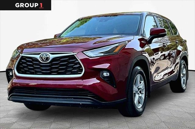2025 Toyota Highlander LE