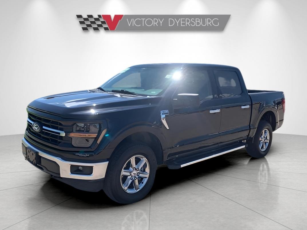 Used 2025 Black Ford XLT image 4