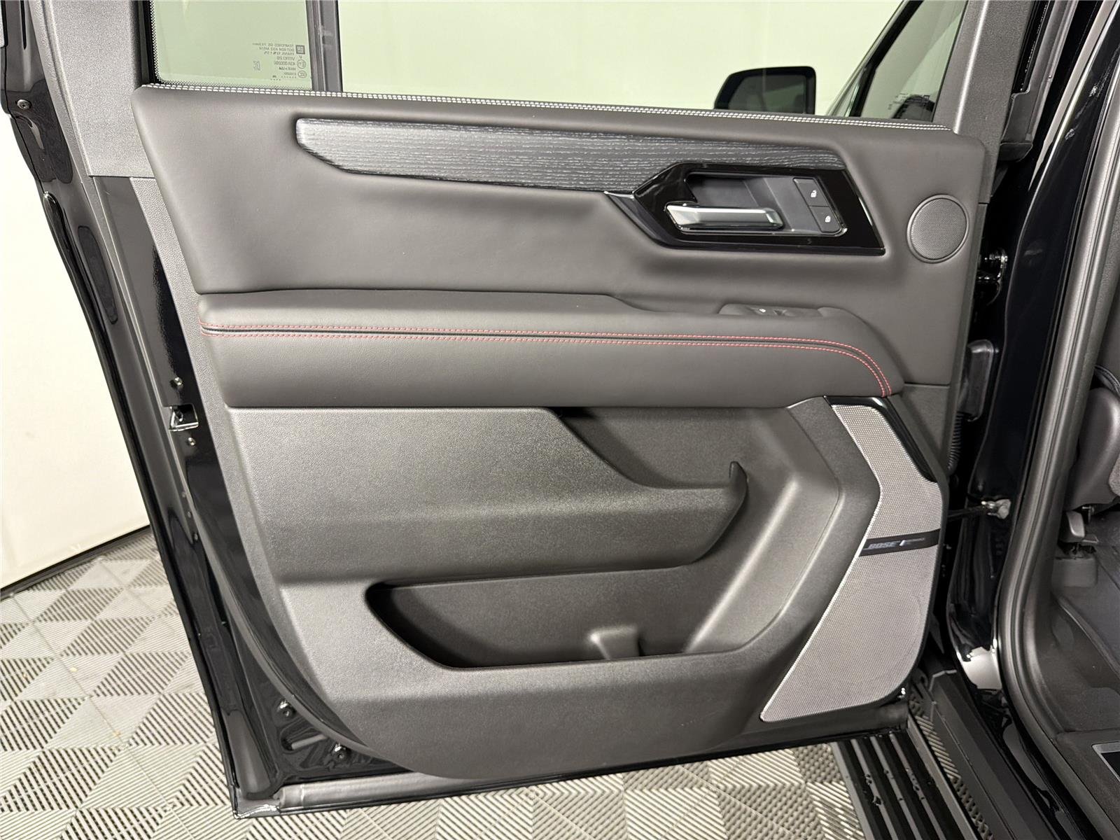 2026 GMC Yukon XL AT4 Ultimate - Photo 23