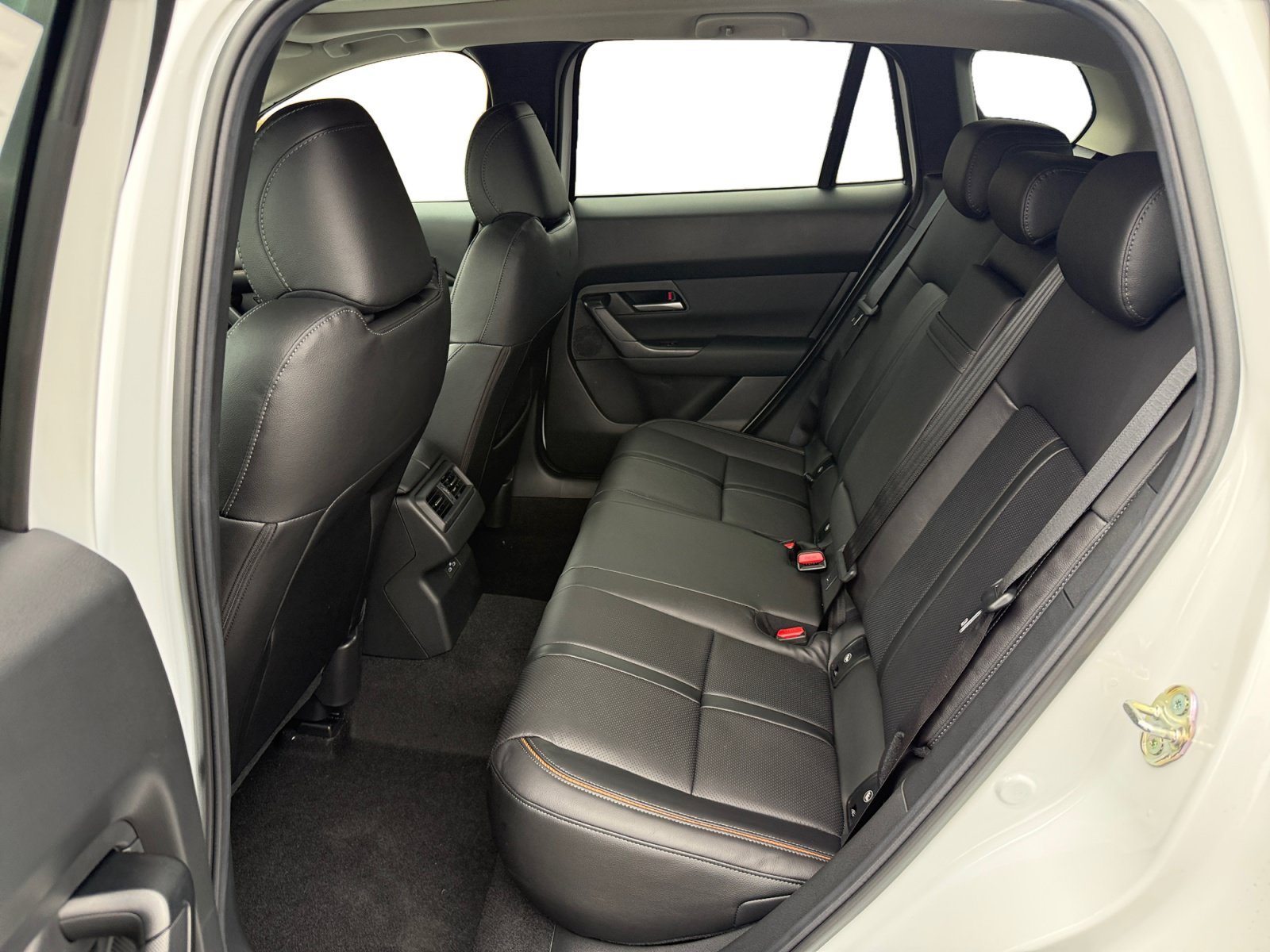 New 2026 Wind Chill Pearl Mazda 2.5 S Premium image 16