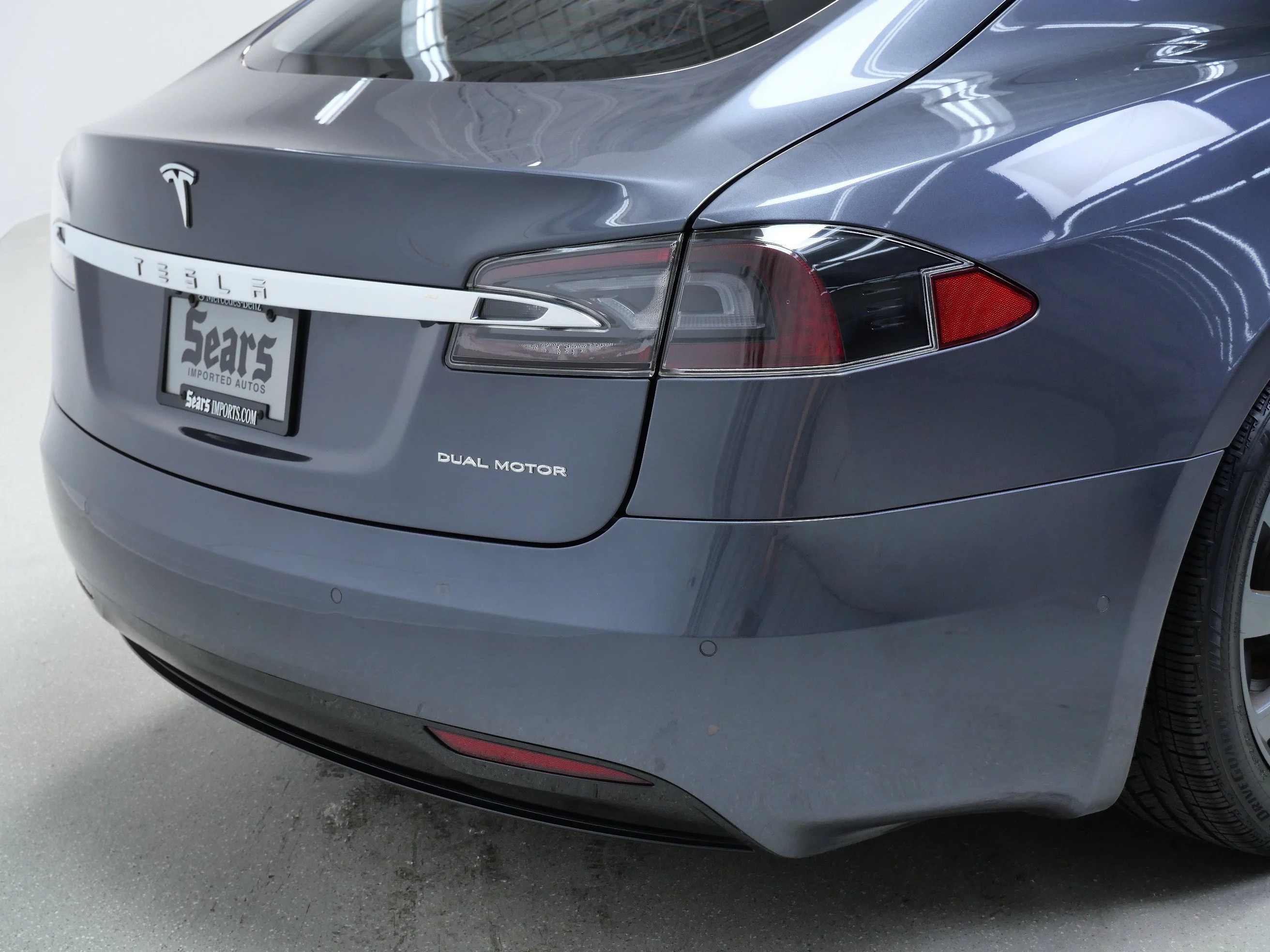 Used 2021 Midnight Silver Metallic Tesla Long Range Plus AWD *Ltd Avail* image 5