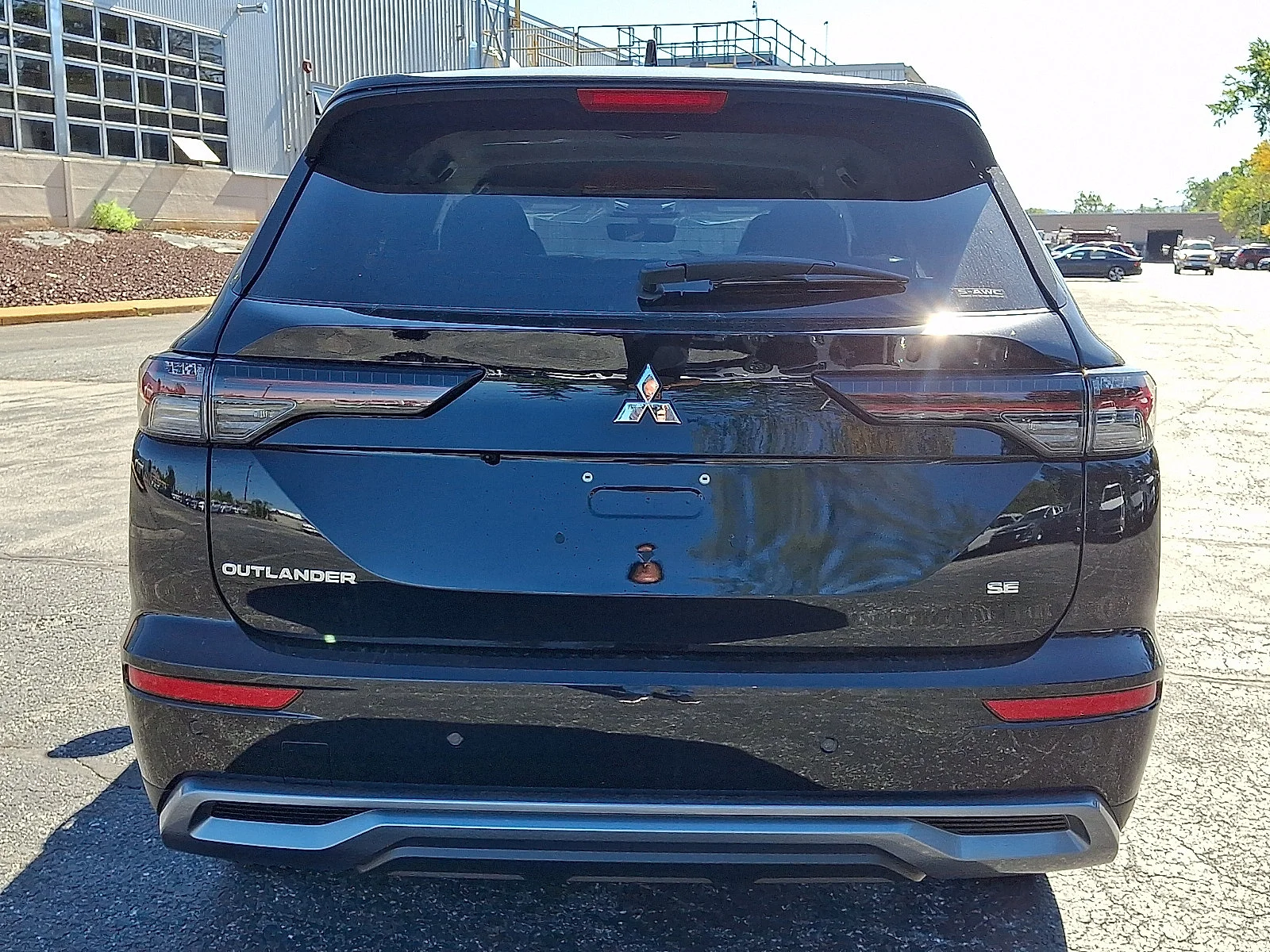 New 2026 Black Mitsubishi SE image 7