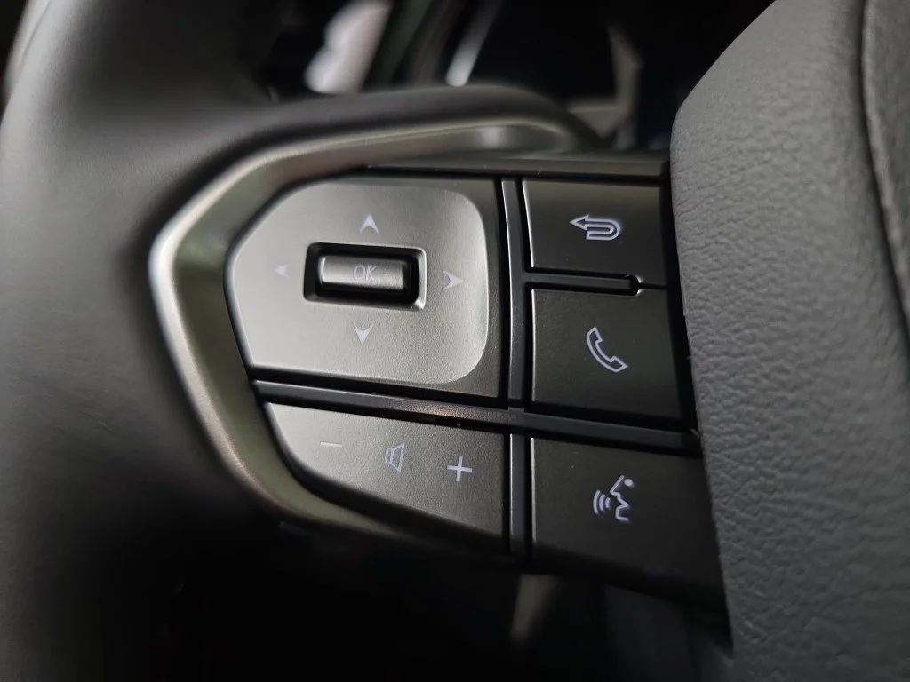 New 2026 Wind Chill Pearl Lexus PREMIUM AWD image 17