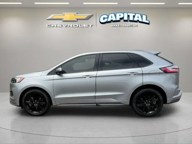 Used 2023 Silver Ford ST-Line image 2