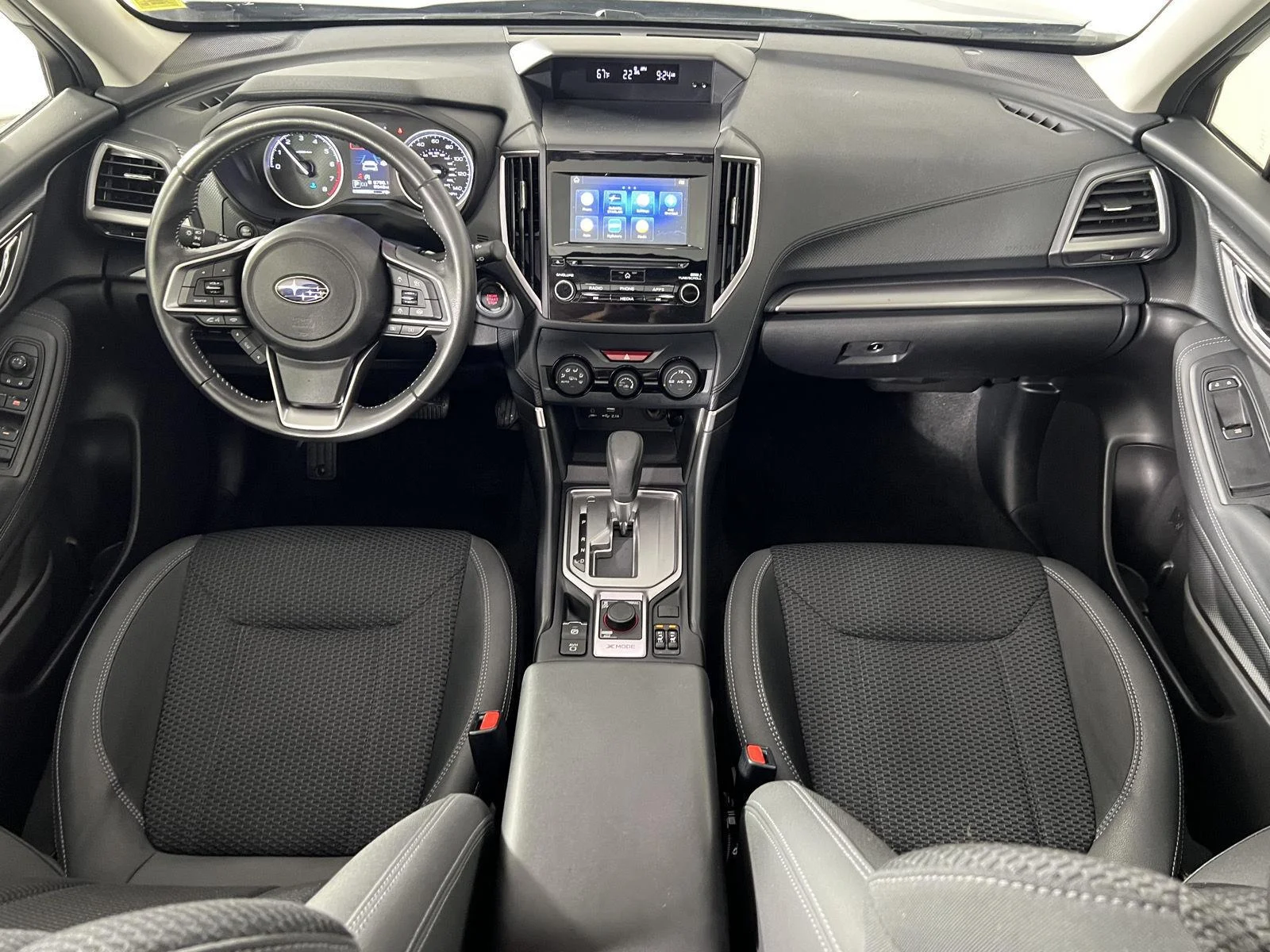 Used 2023 Ice Silver Metallic Subaru Premium image 2