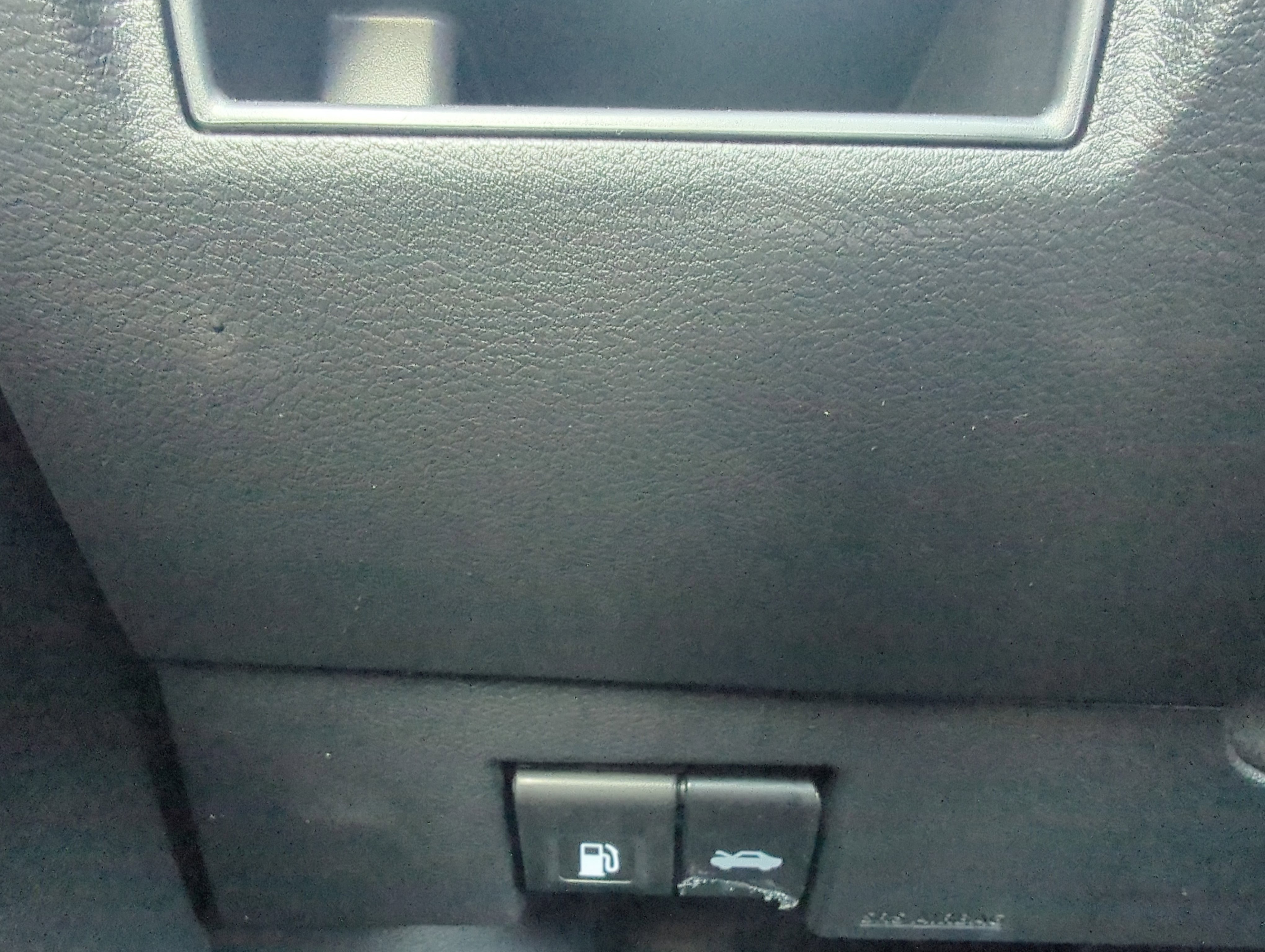 2025 Nissan Versa Sedan SR - Photo 26