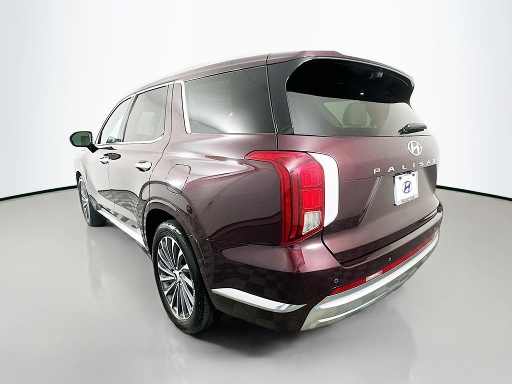 Used 2024 Red Hyundai Calligraphy image 7