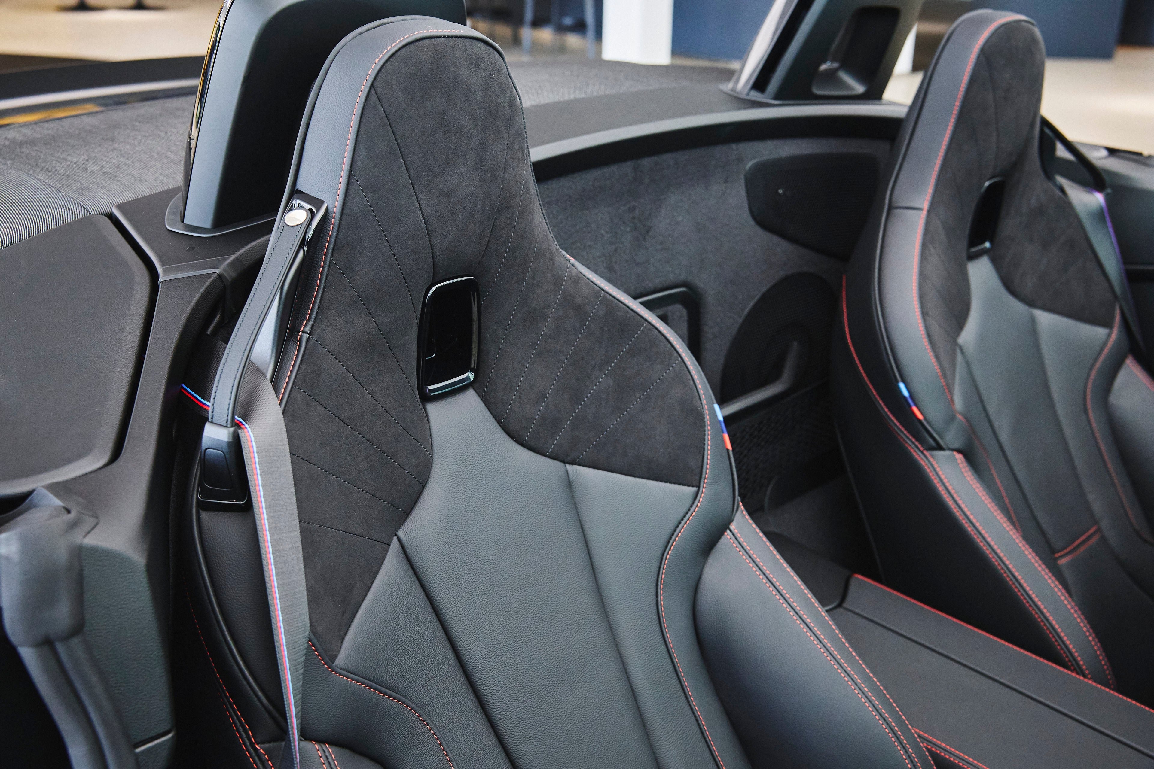 2026 BMW Z4 M40i - Photo 11