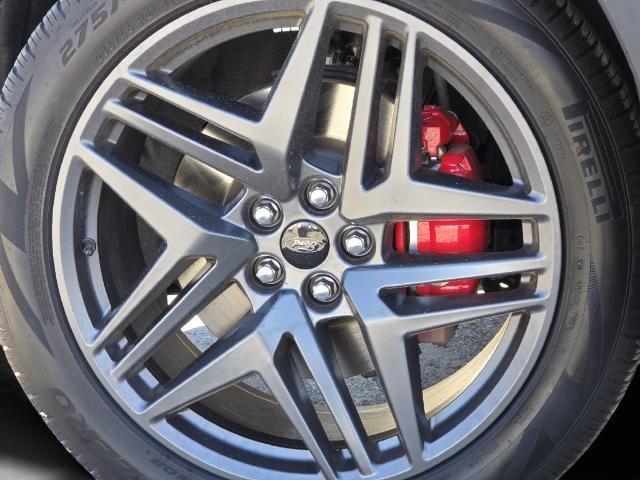 Used 2025 Black Metallic Ford  image 16