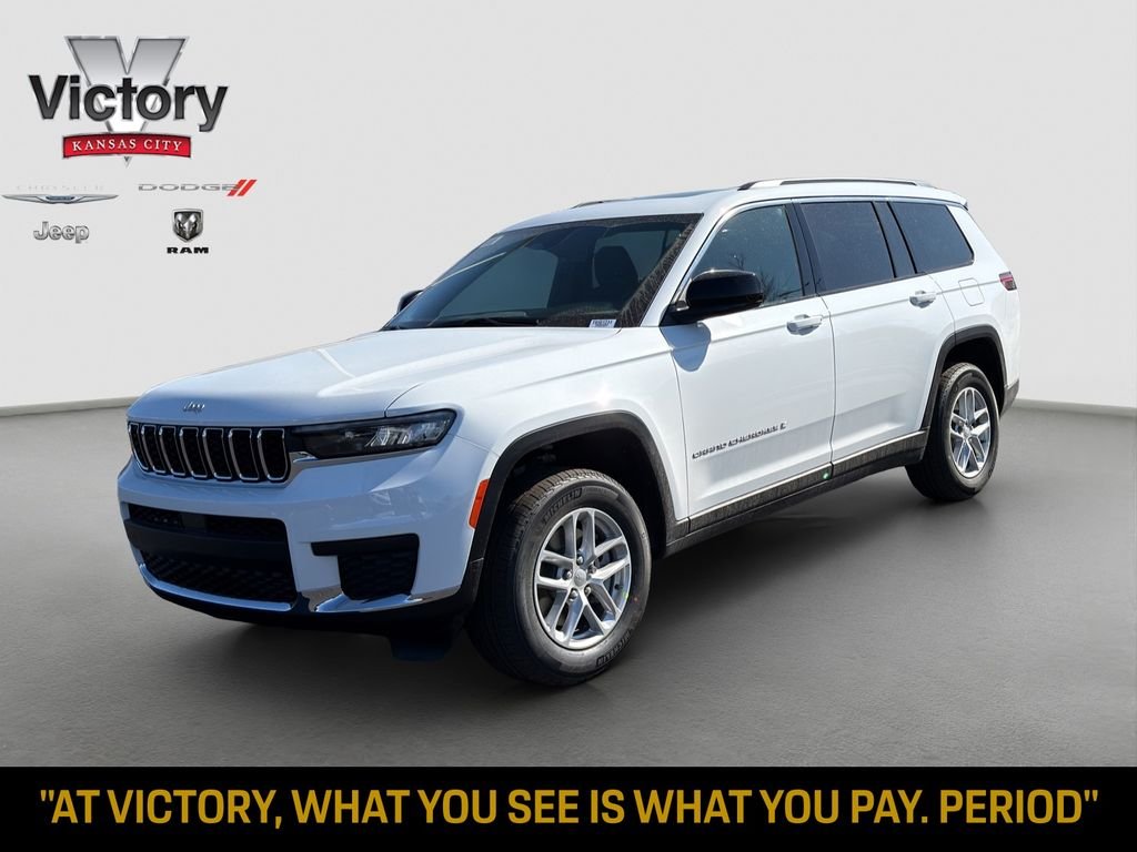 New 2026 Bright White Clear-Coat Exterior Paint Jeep Laredo image 3
