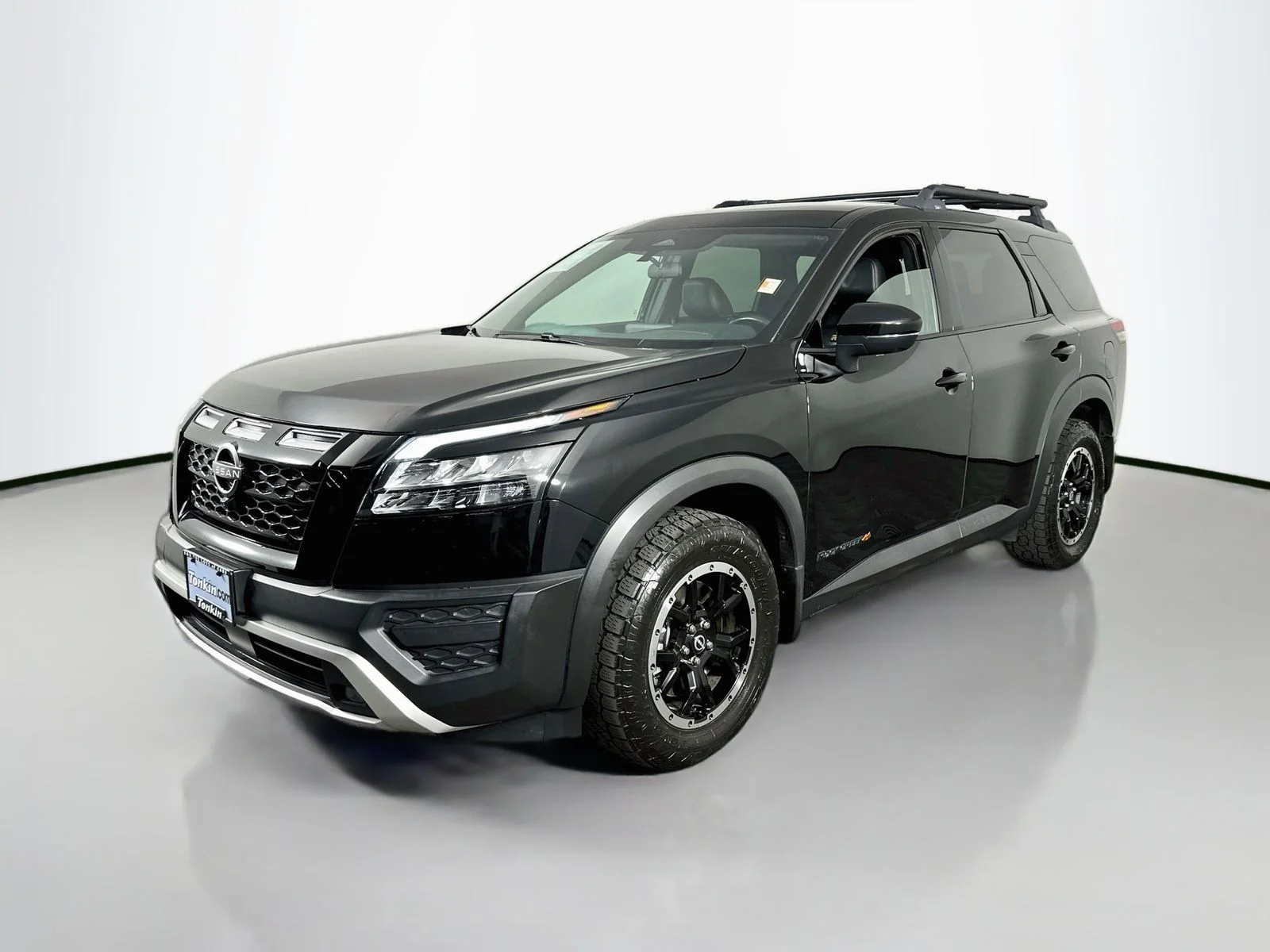 Used 2024 Super Black Nissan Rock Creek image 4