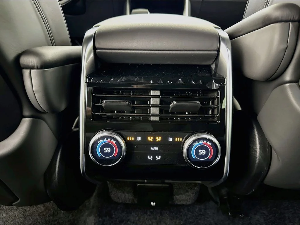 New 2026 Charente Grey Land Rover SE image 26