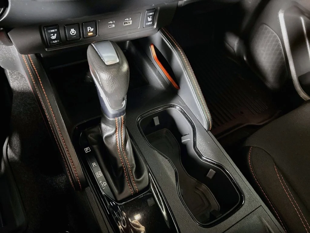 Used 2022 Black Nissan PRO-4X image 18