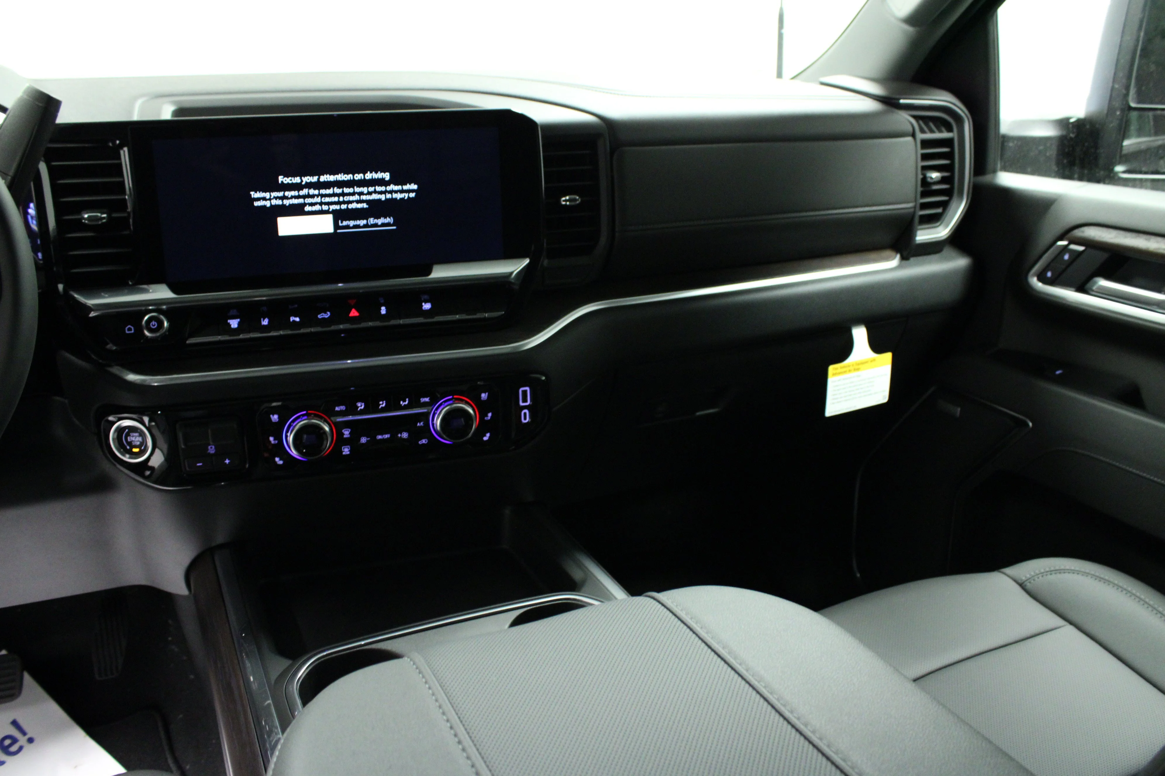 New 2026 Onyx Black GMC SLT image 19