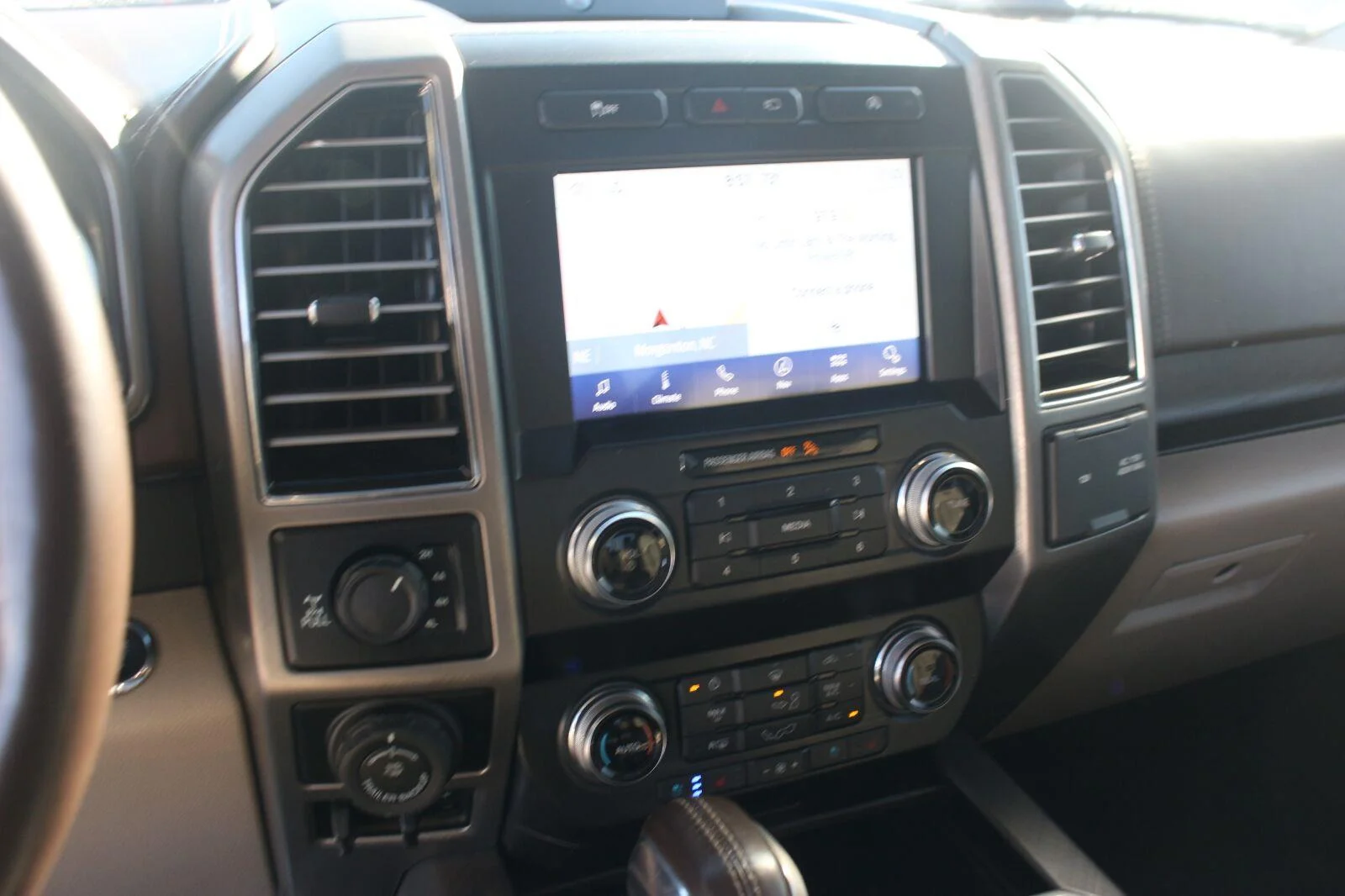 Used 2020 Silver Ford Limited image 21