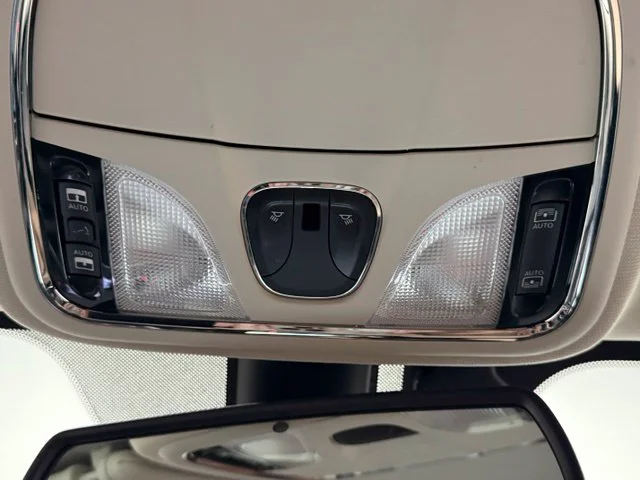 Used 2015 Beige Jeep Limited image 29