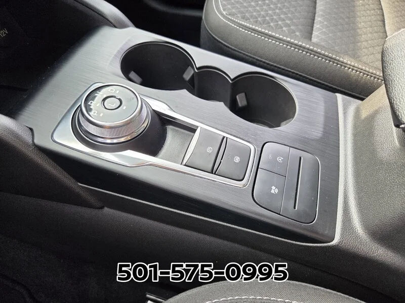 Used 2024 Silver Metallic FORD ACTIVE FWD image 28