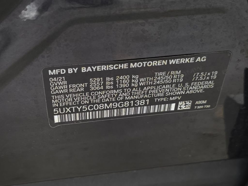 Certified Used 2021 Dark Graphite Metallic BMW xDrive30i image 34
