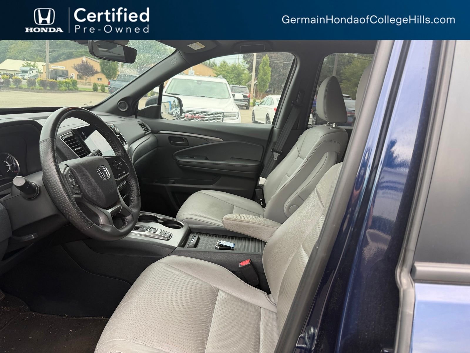 Certified Used 2023 Obsidian Blue Pearl Honda EX-L image 16