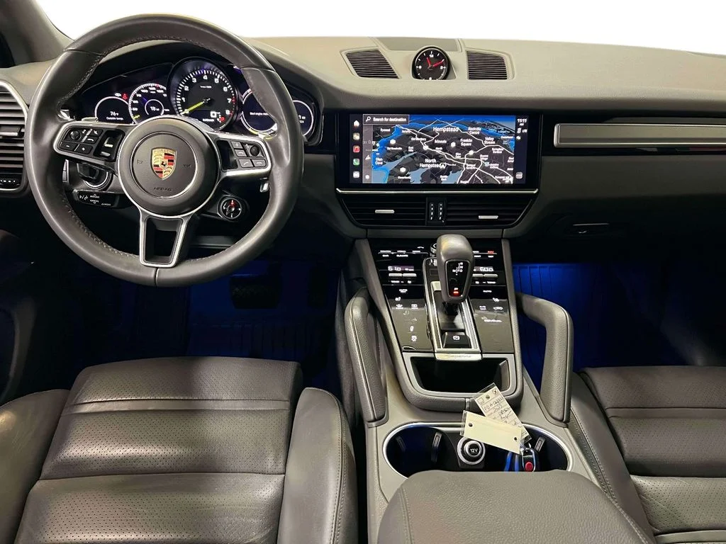 Used 2023 Black Porsche Platinum Edition image 9