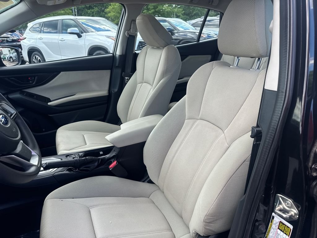Used 2020 Black Subaru Premium image 15