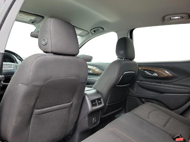 Used 2019 EBONY TWILIGHT METALLIC GMC SLE image 23
