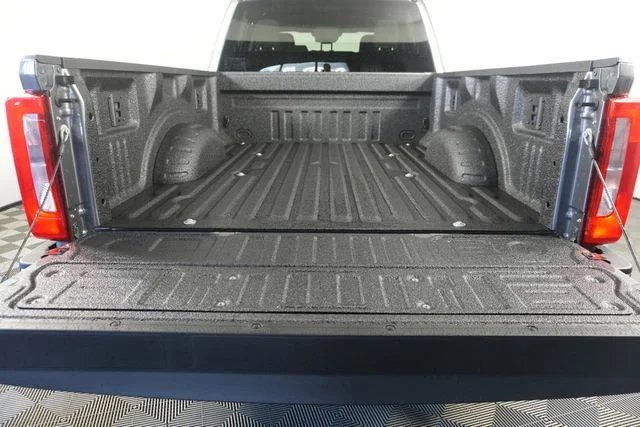 New 2026 Carbonized Gray Metallic Ford F-250® XLT image 27