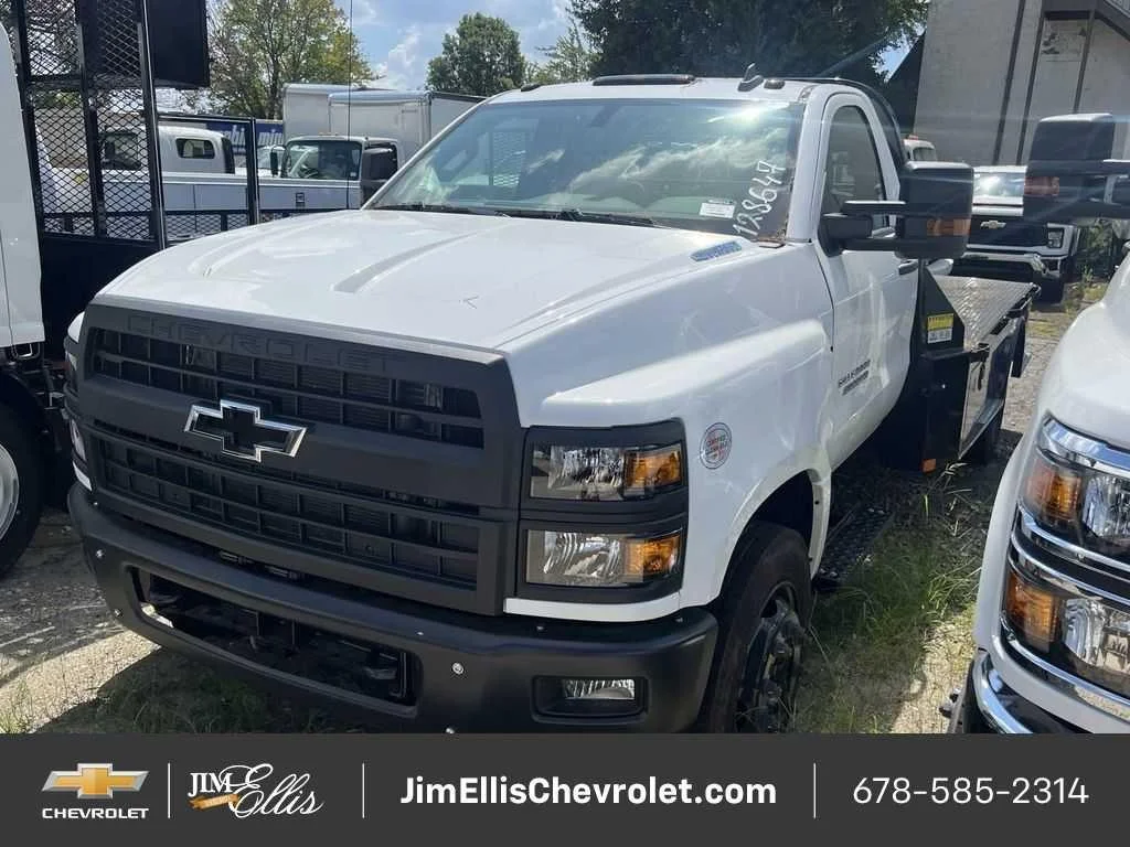 New 2024 Summit White Chevrolet Work Truck image 5