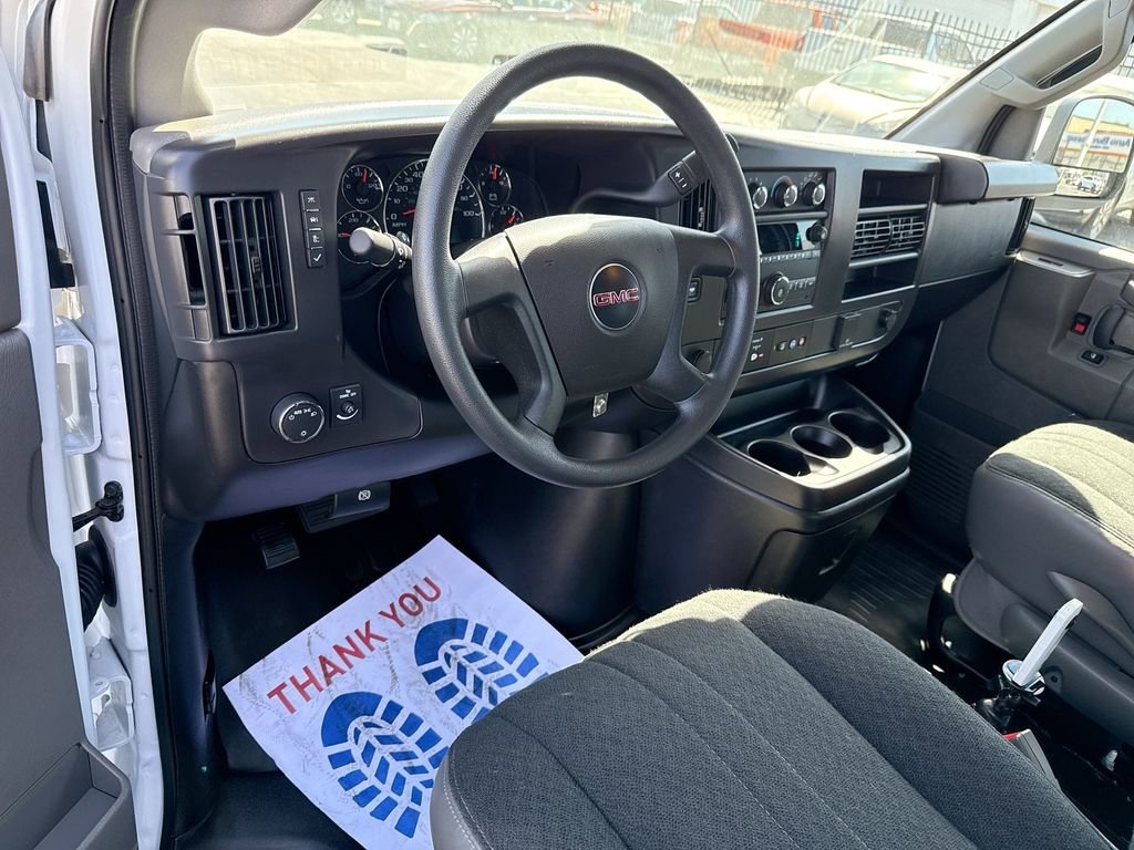 Used 2025 Summit White GMC Work Van image 12