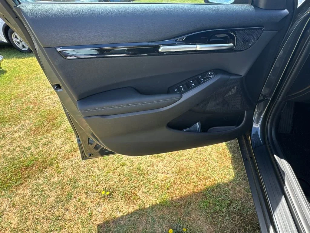 New 2026 Gray Kia S image 10