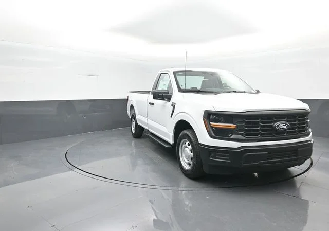 New 2026 Oxford White Ford XL image 2