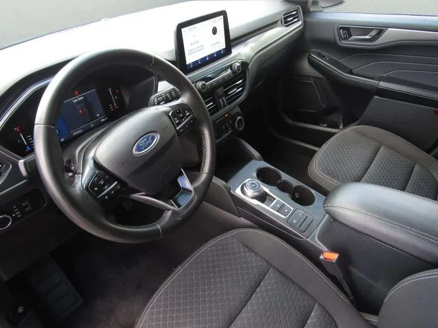 Used 2023 Oxford White Ford Active image 16