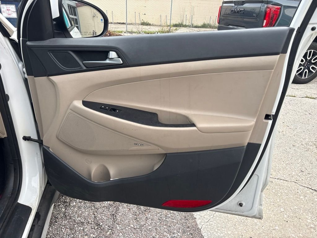 2017 Hyundai Tucson SE Plus - Photo 16