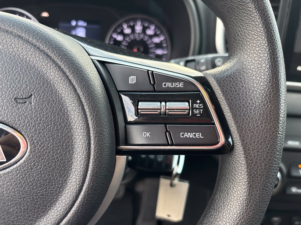 Used 2020 Red Kia LX image 17