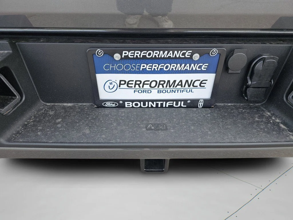 New 2026 Carbonized Gray Metallic Ford XLT image 28