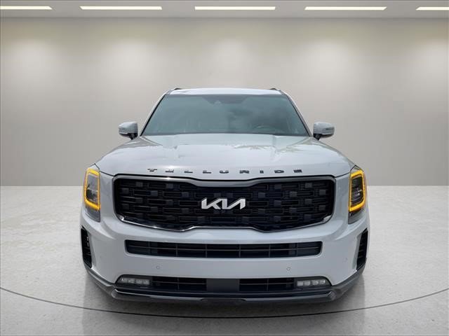 Used 2022 Wolf Gray Kia SX image 8