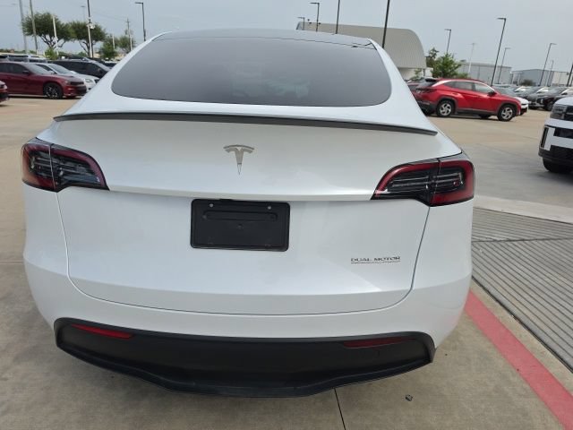 Used 2025 Pearl White Multi-Coat Tesla Performance image 5