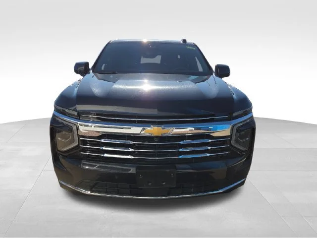 Used 2025 Dark Ash Metallic Chevrolet LT image 9